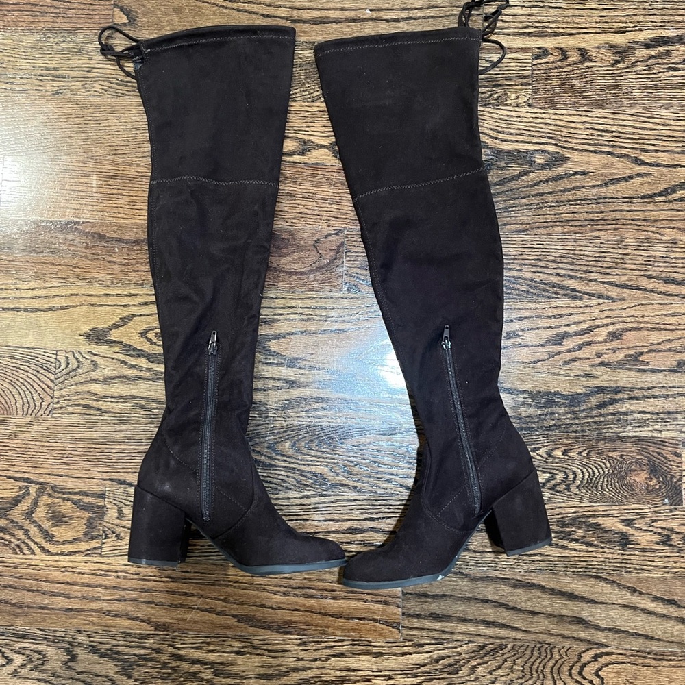 Chocolate brown Knee-High Suede Women's Boots, size 6